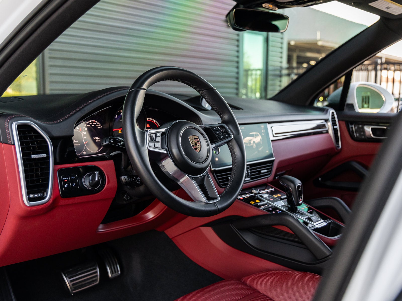 2023 Porsche Cayenne S Platinum Edition