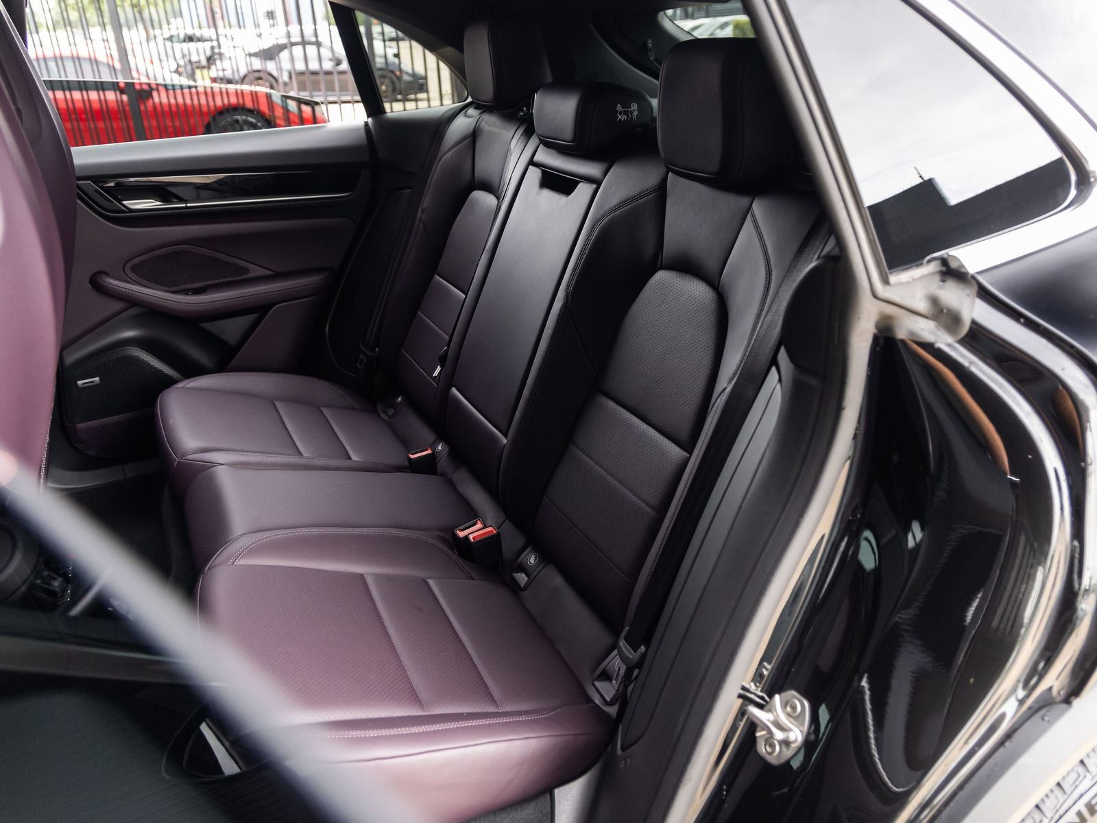 2025 Porsche Macan Macan 4S Electric