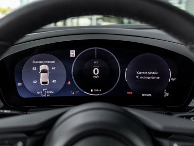 2025 Porsche Macan Electric 4S