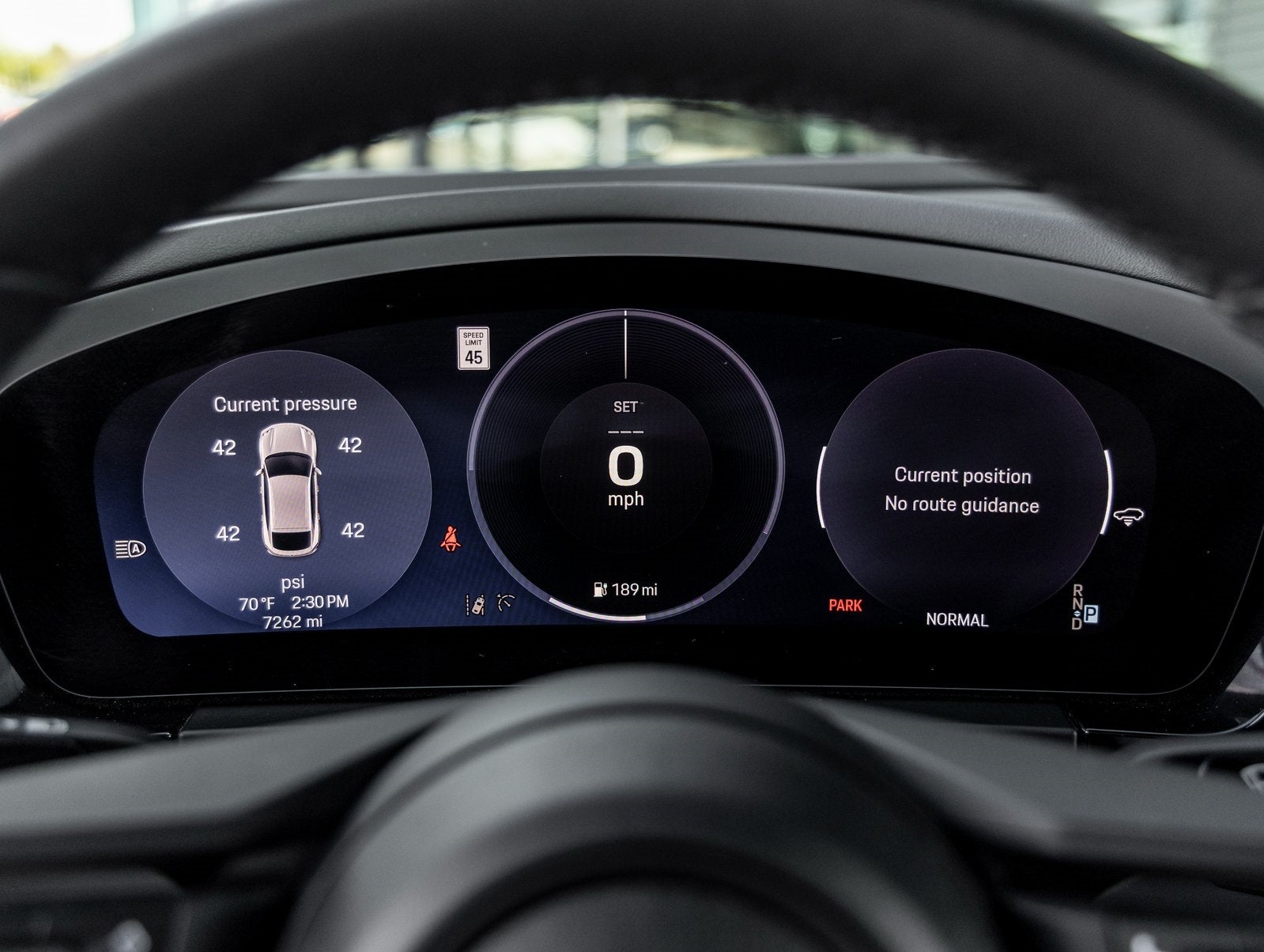 2025 Porsche Macan Electric 4S