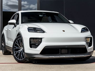 2025 Porsche Macan Electric 4S