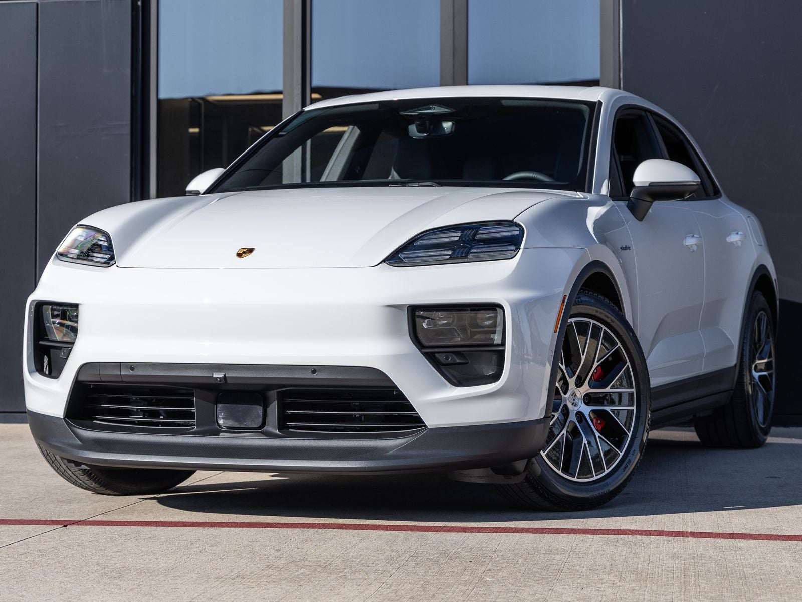 2025 Porsche Macan Macan 4S Electric