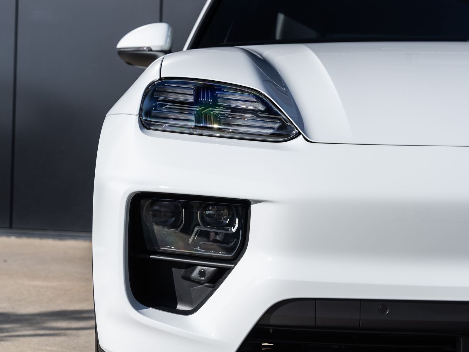 2025 Porsche Macan Macan 4S Electric