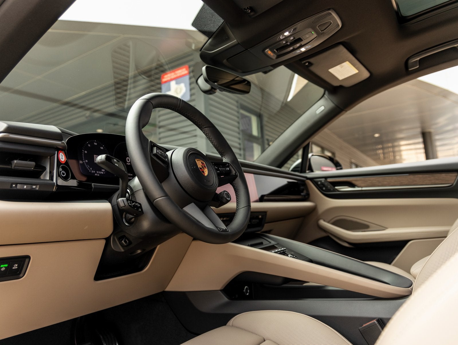 2025 Porsche Macan Macan 4S Electric