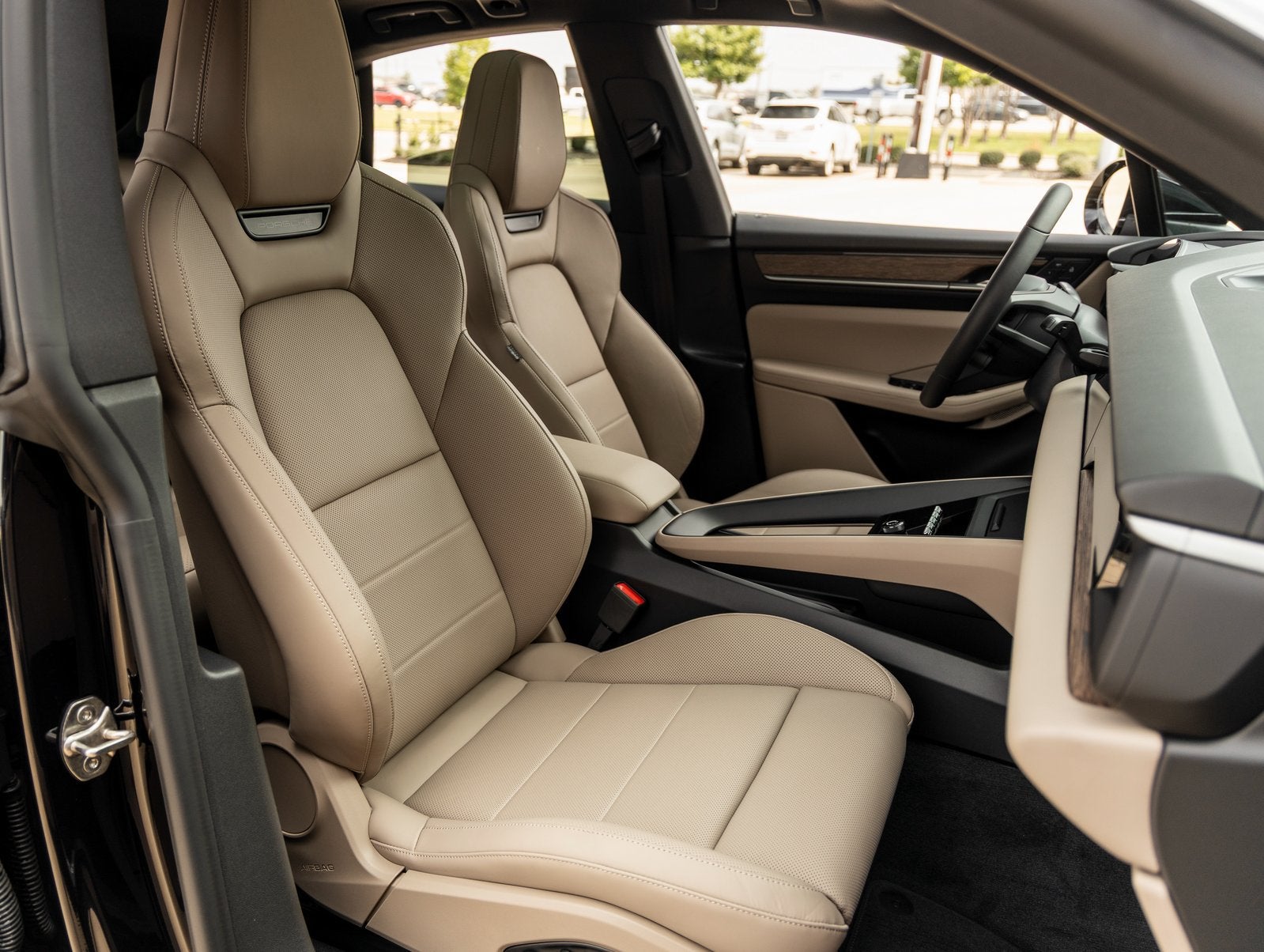 2025 Porsche Macan Macan 4S Electric