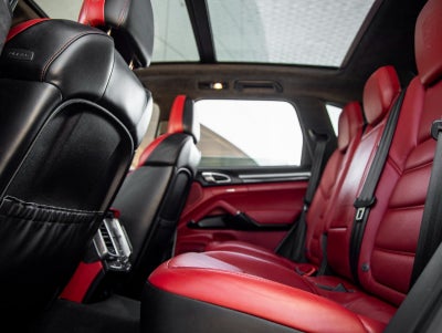 2018 Porsche Cayenne Cayenne Turbo