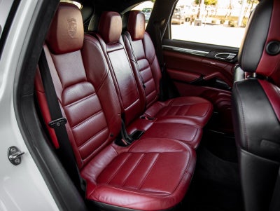 2018 Porsche Cayenne Cayenne Turbo