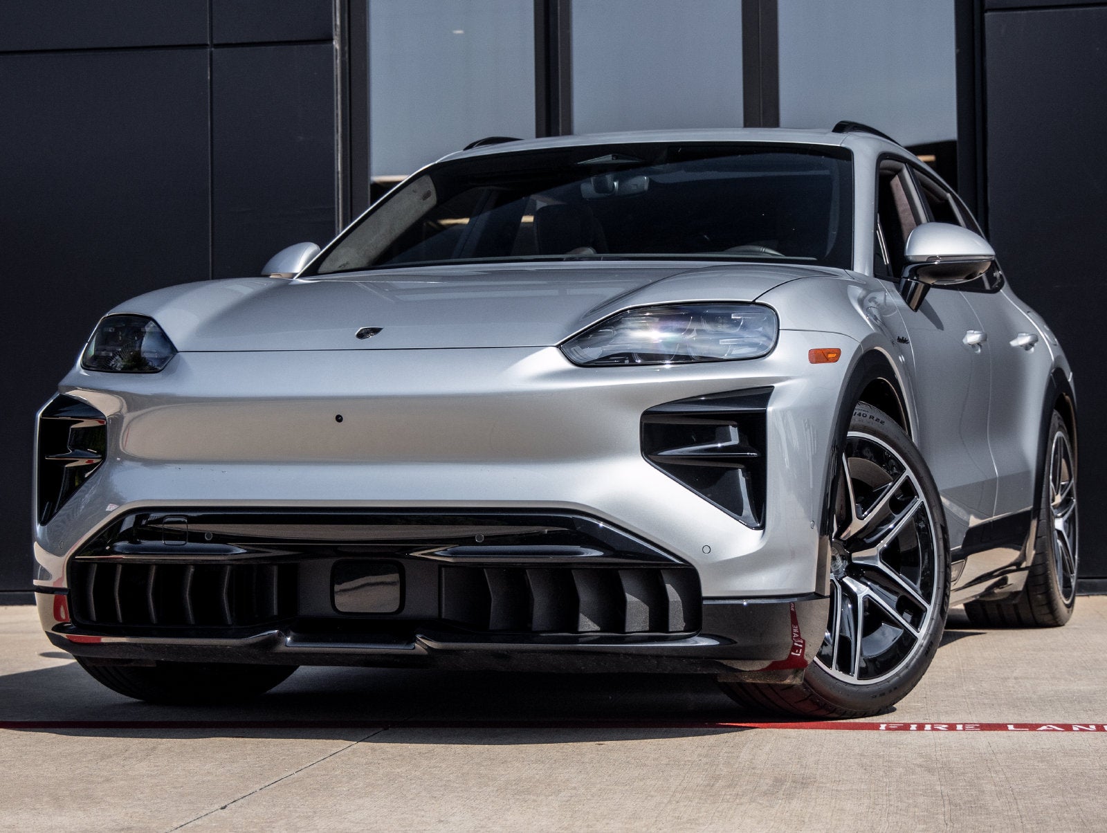 2026 Porsche Cayenne Cayenne Turbo Electric