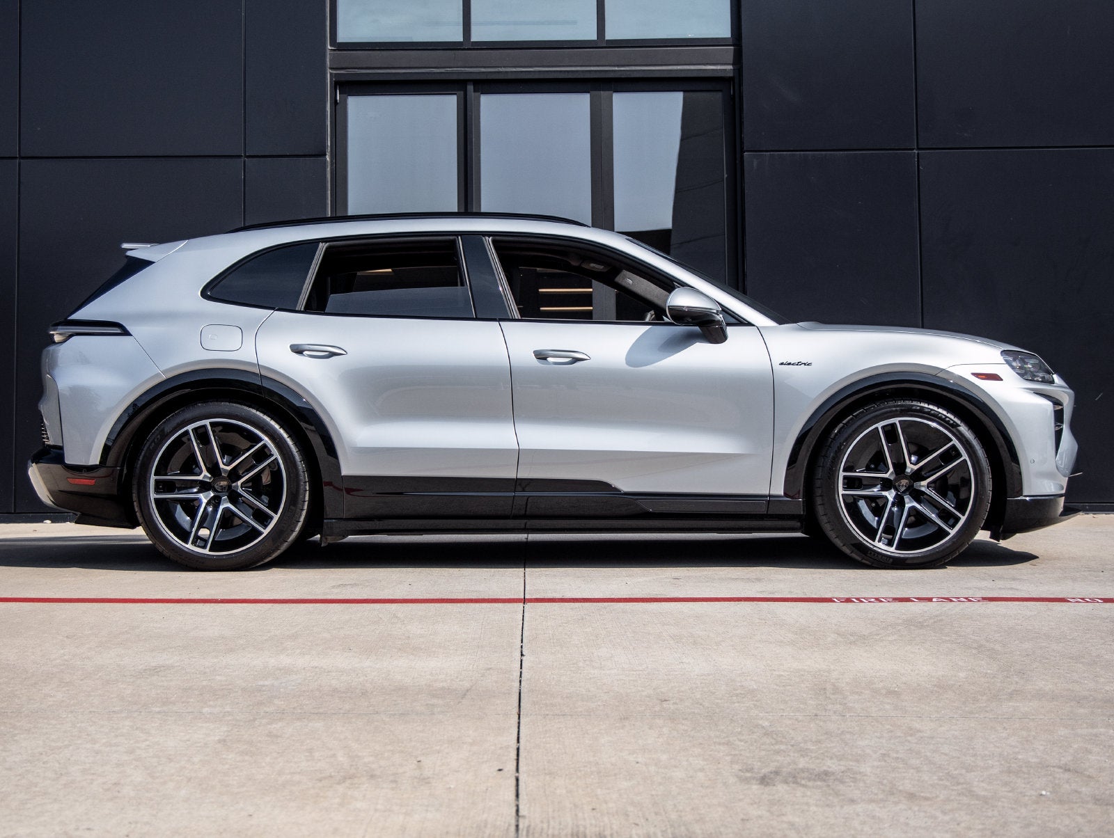 2026 Porsche Cayenne Cayenne Turbo Electric