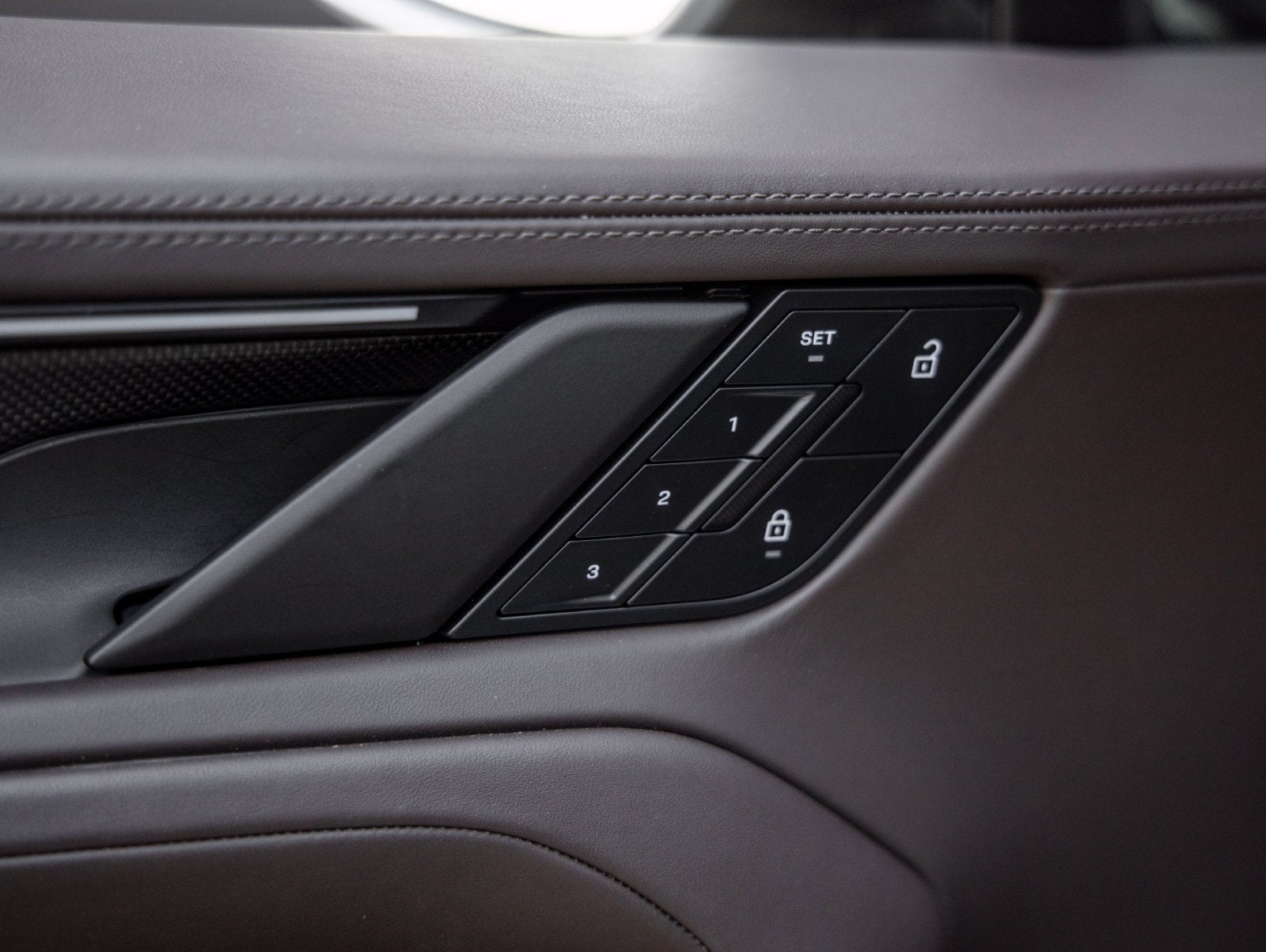 2026 Porsche Cayenne Cayenne Turbo Electric