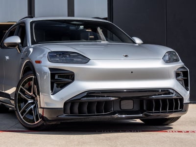 2026 Porsche Cayenne Cayenne Turbo Electric