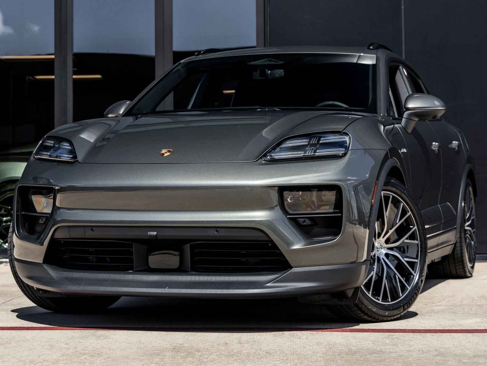 2026 Porsche Macan Macan Electric