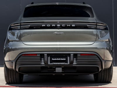 2026 Porsche Macan Macan Electric