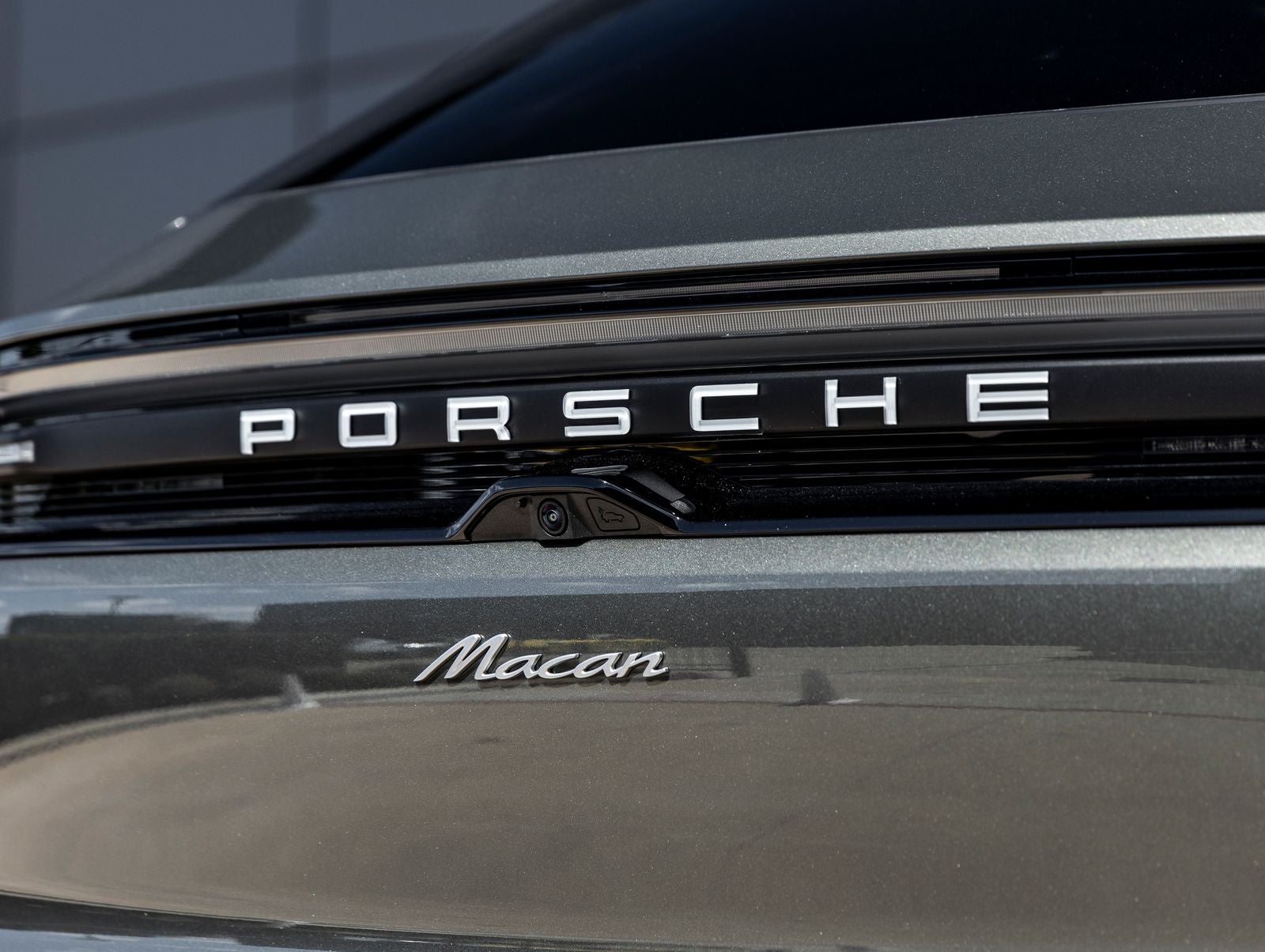 2026 Porsche Macan Macan Electric