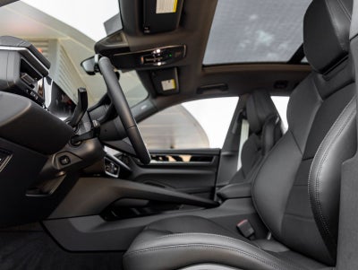 2026 Porsche Macan Macan Electric