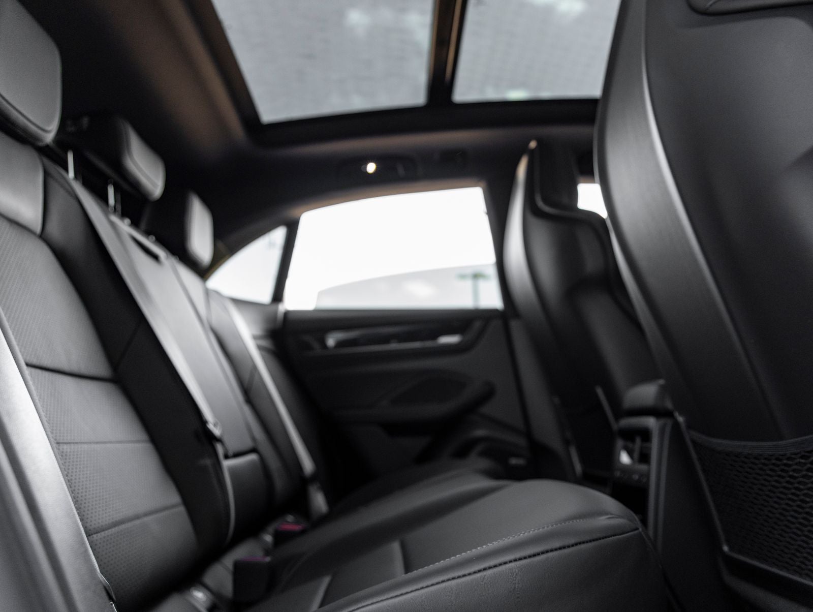 2026 Porsche Macan Macan Electric