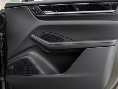 2026 Porsche Macan Macan Electric