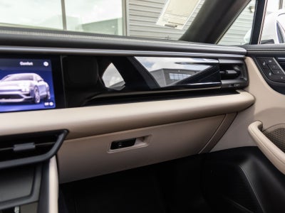 2025 Porsche Macan Electric