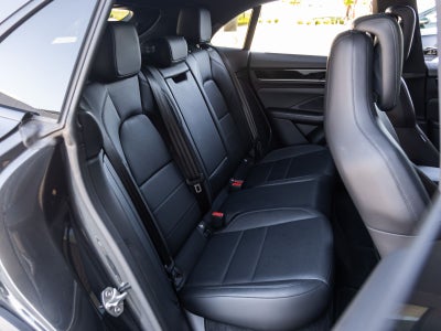 2025 Porsche Macan Electric