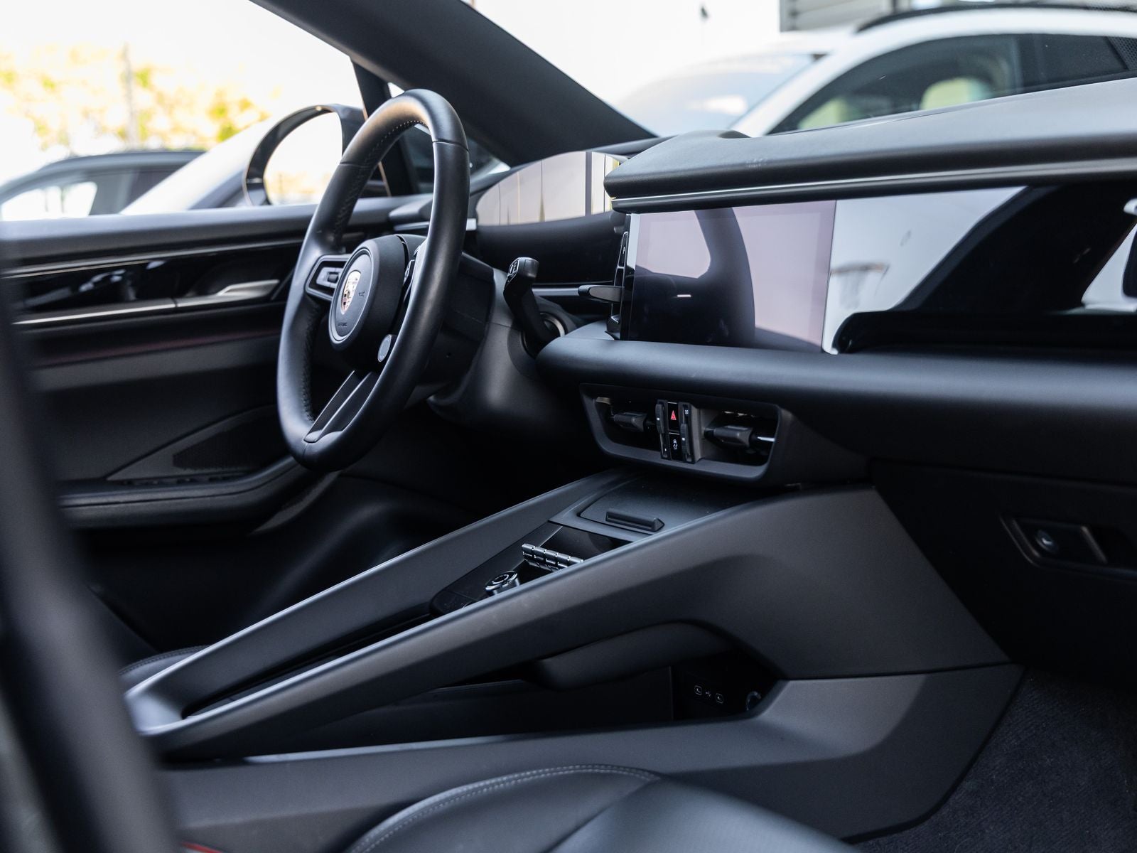 2025 Porsche Macan Electric