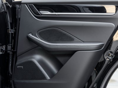 2025 Porsche Macan Electric Macan Electric