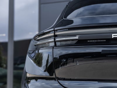 2025 Porsche Macan Macan Electric