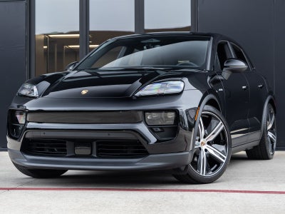 2025 Porsche Macan Electric