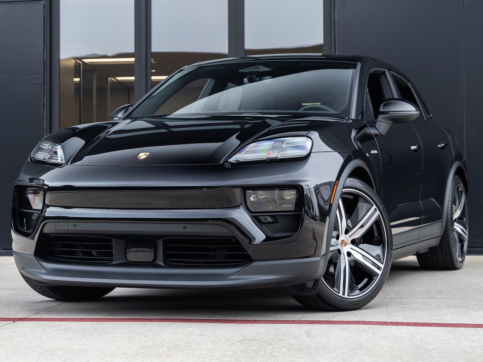 2025 Porsche Macan Electric