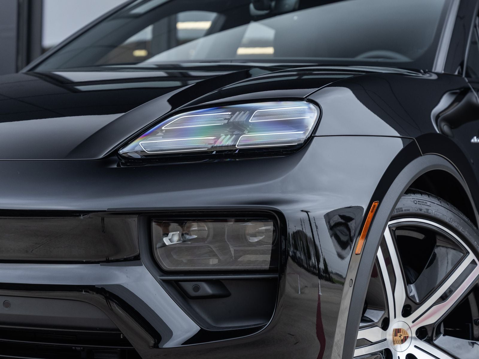 2025 Porsche Macan Electric