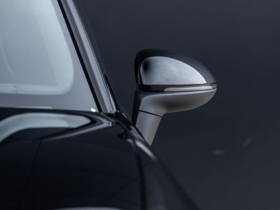 2025 Porsche Macan Electric