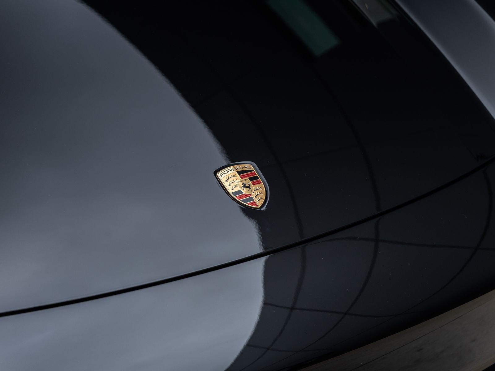 2025 Porsche Macan Electric