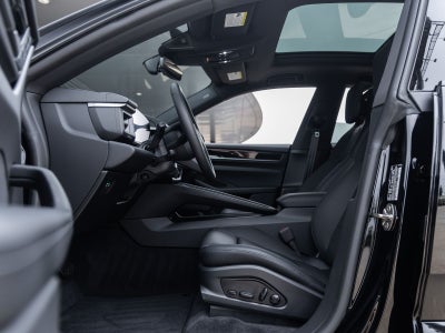 2025 Porsche Macan Electric