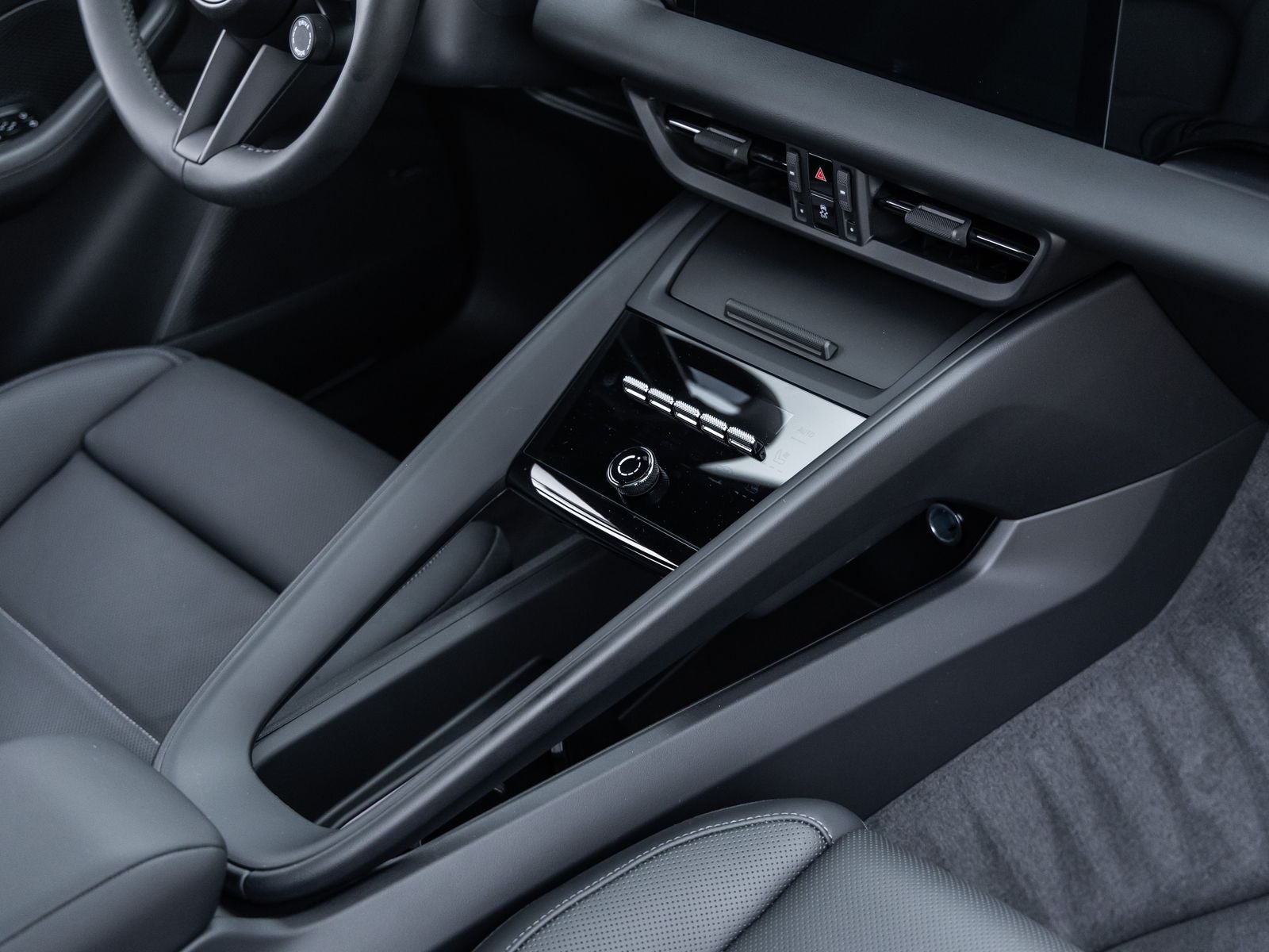 2025 Porsche Macan Electric