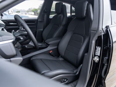 2025 Porsche Macan Electric