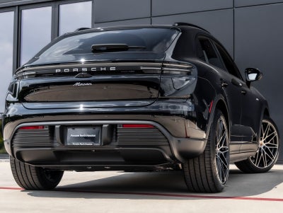 2025 Porsche Macan Electric