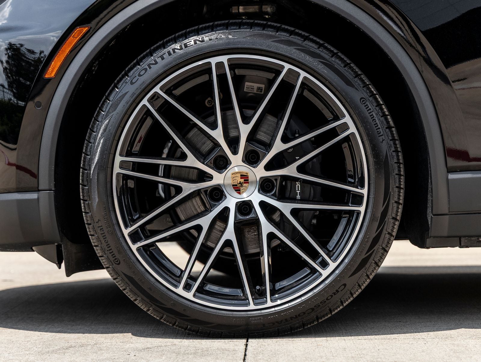 2025 Porsche Macan Electric