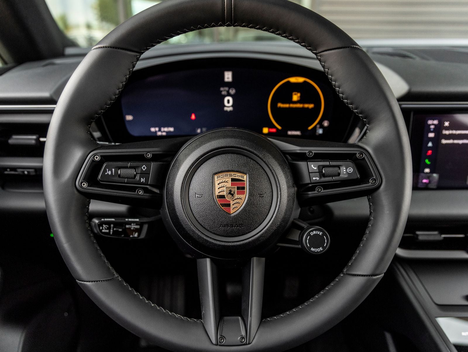 2025 Porsche Macan Electric