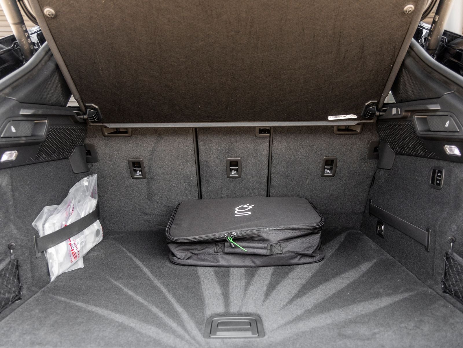 2025 Porsche Macan Electric