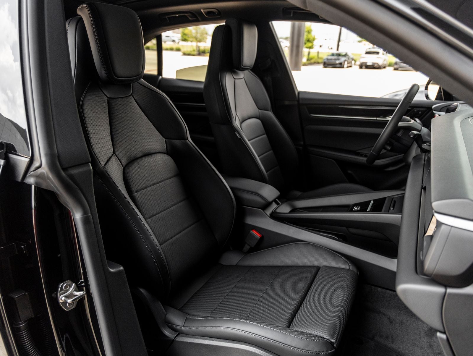 2025 Porsche Macan Electric