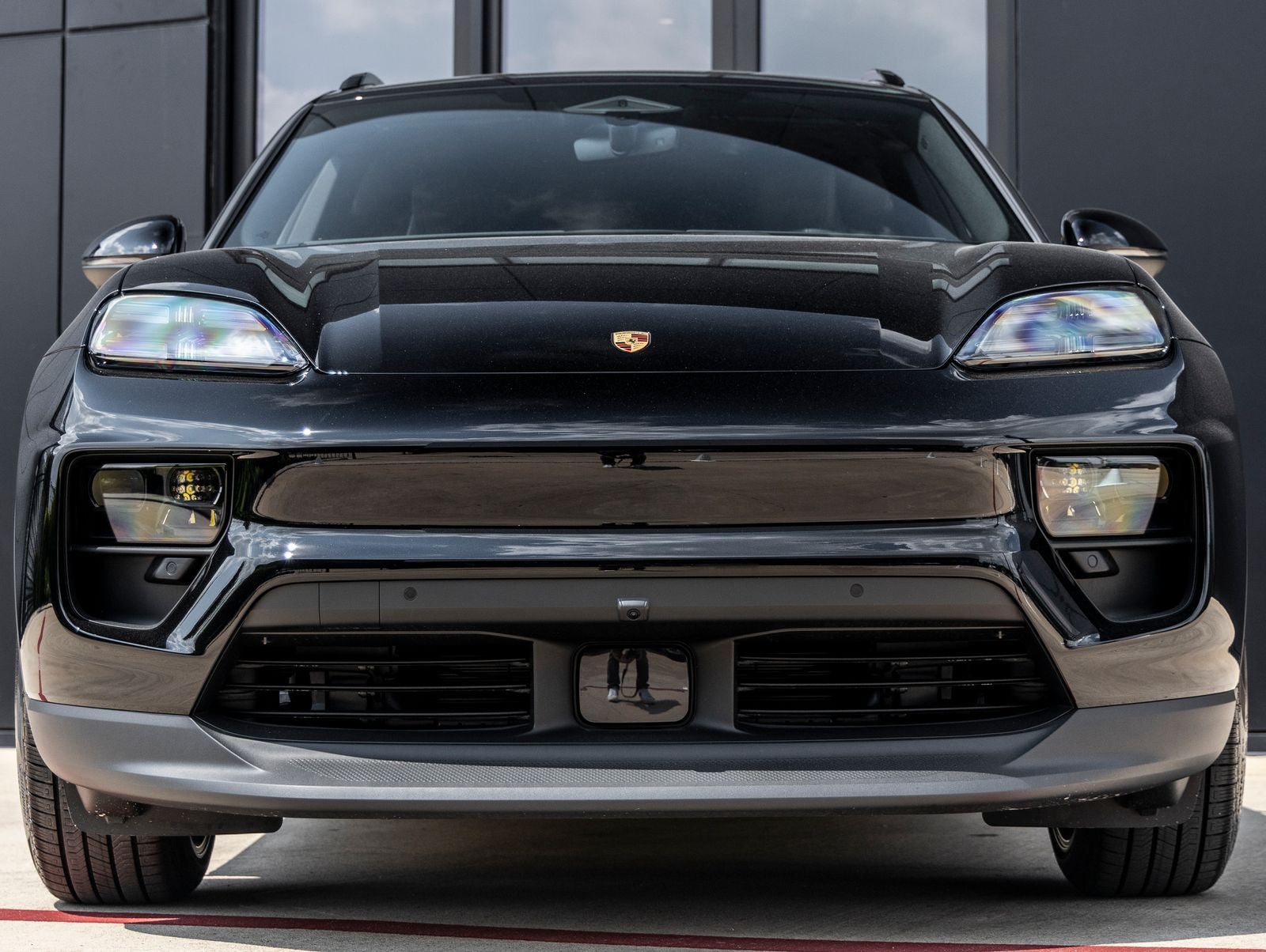 2025 Porsche Macan Electric
