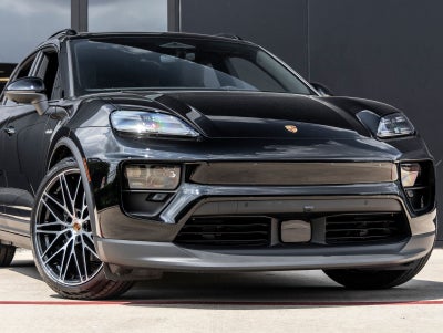 2025 Porsche Macan Electric