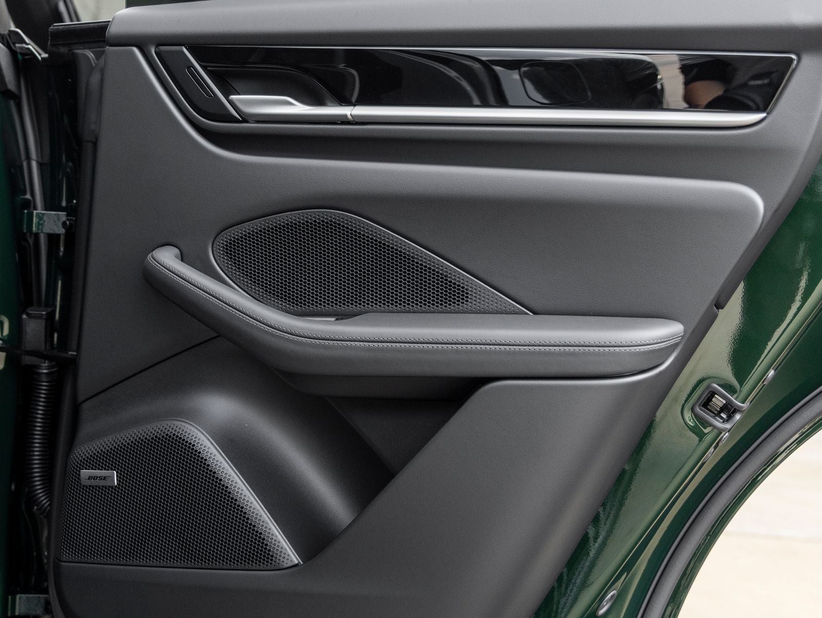 2025 Porsche Macan Electric