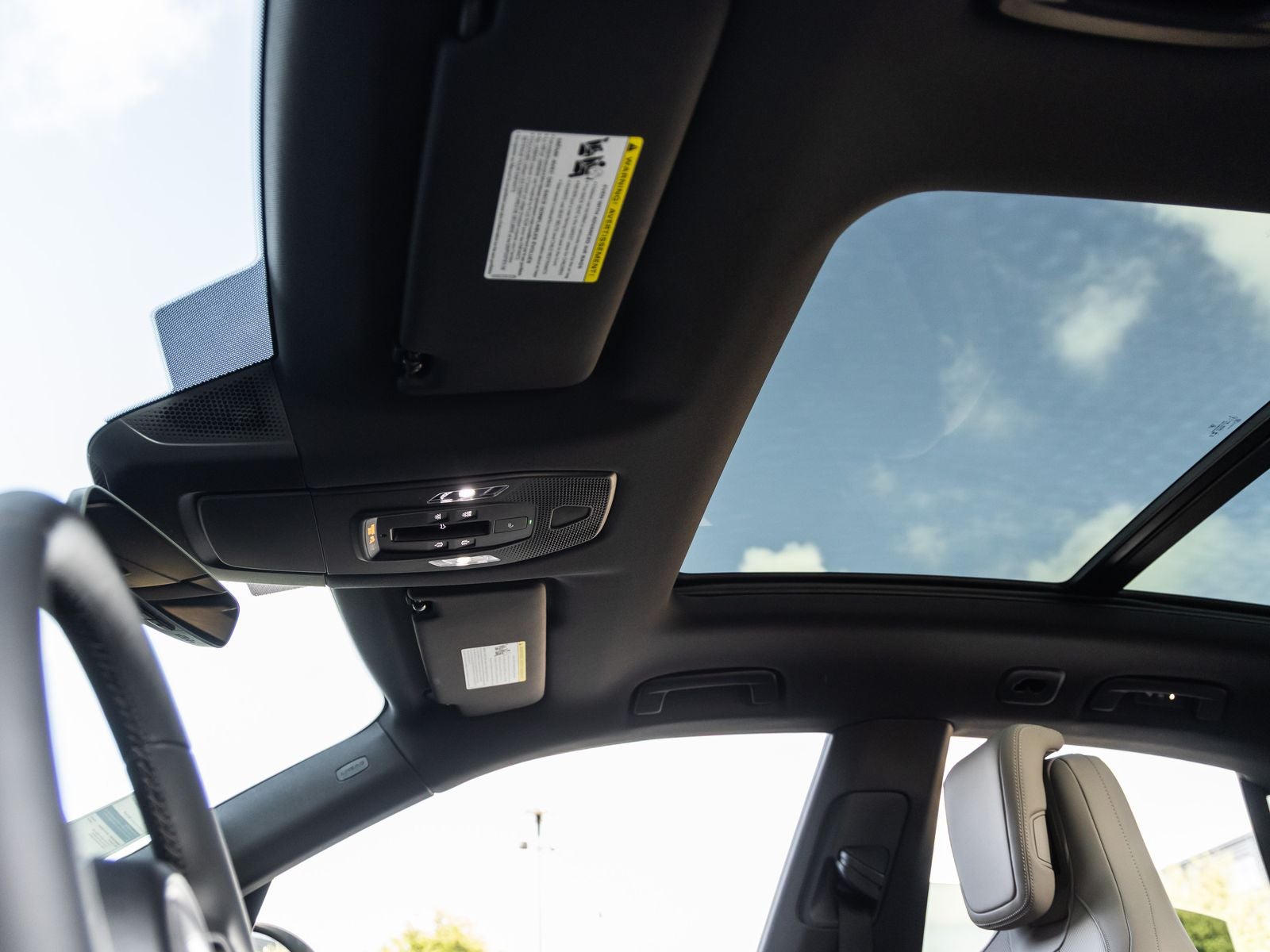 2025 Porsche Macan Electric