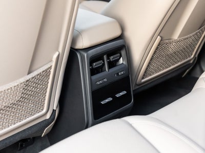 2025 Porsche Macan Electric