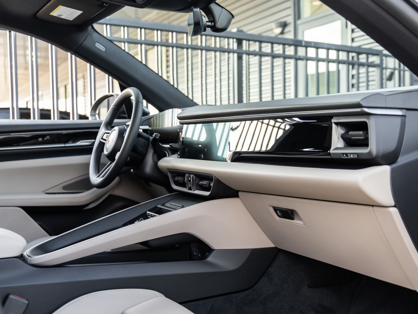 2025 Porsche Macan Electric