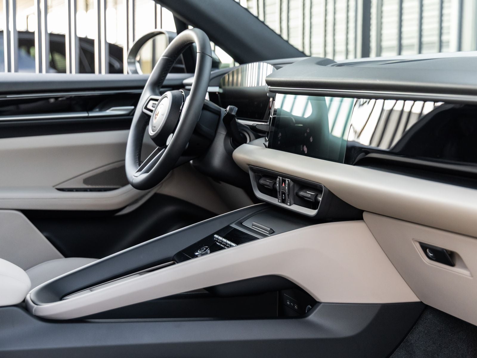 2025 Porsche Macan Electric