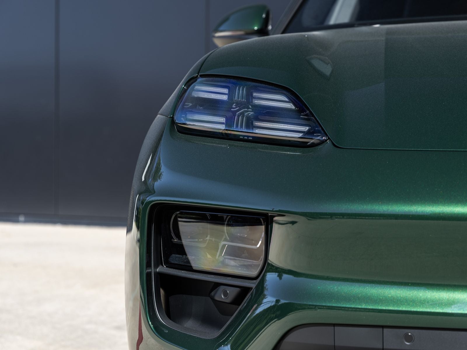 2025 Porsche Macan Macan Electric