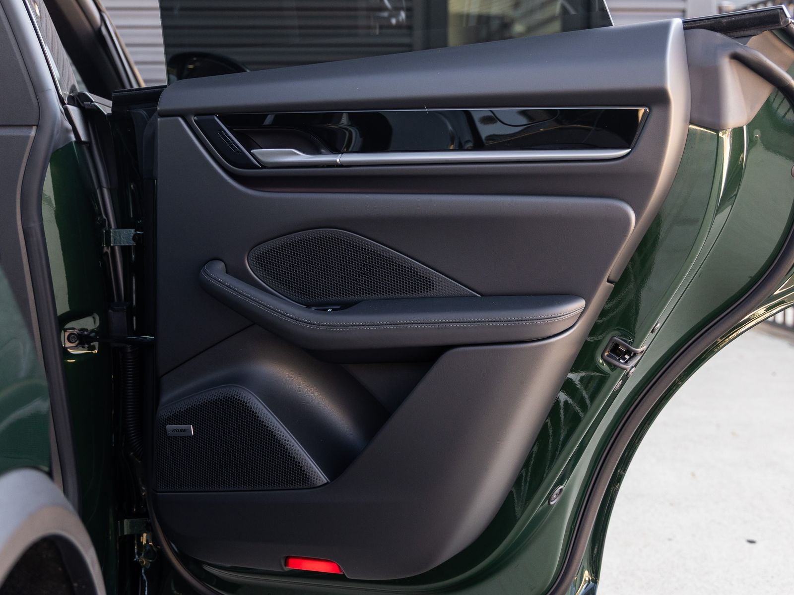 2025 Porsche Macan Macan Electric