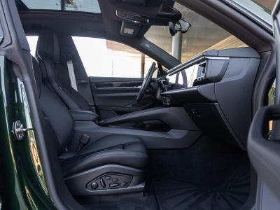 2025 Porsche Macan Macan Electric