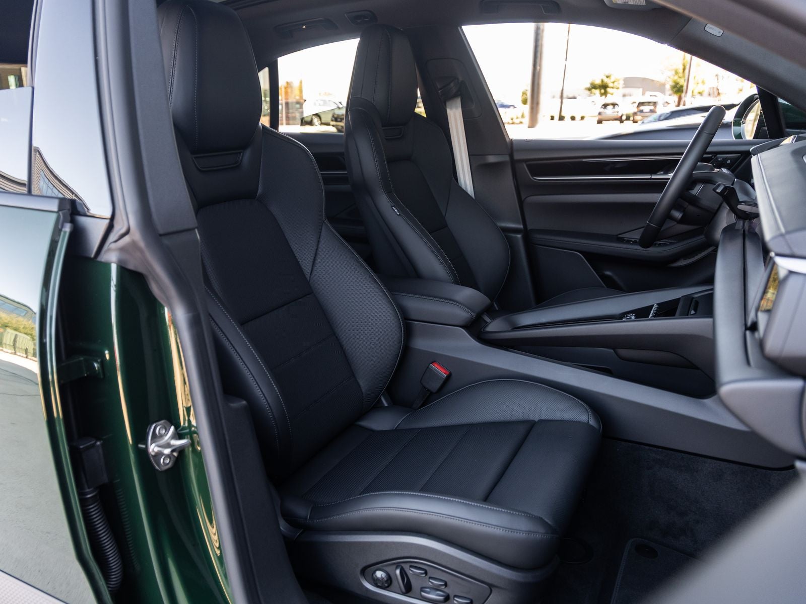 2025 Porsche Macan Macan Electric